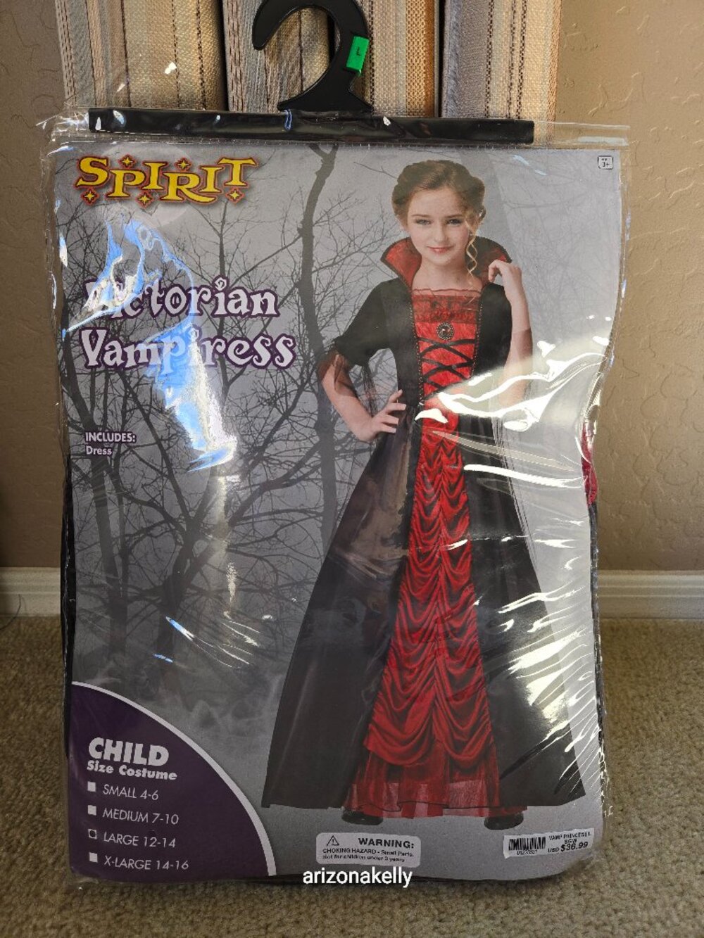 NIB Victorian Vampiress Vampire 12-14 Years or Small Adult